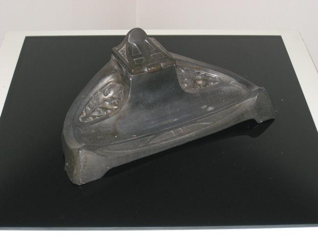 Art nouveau Ink well